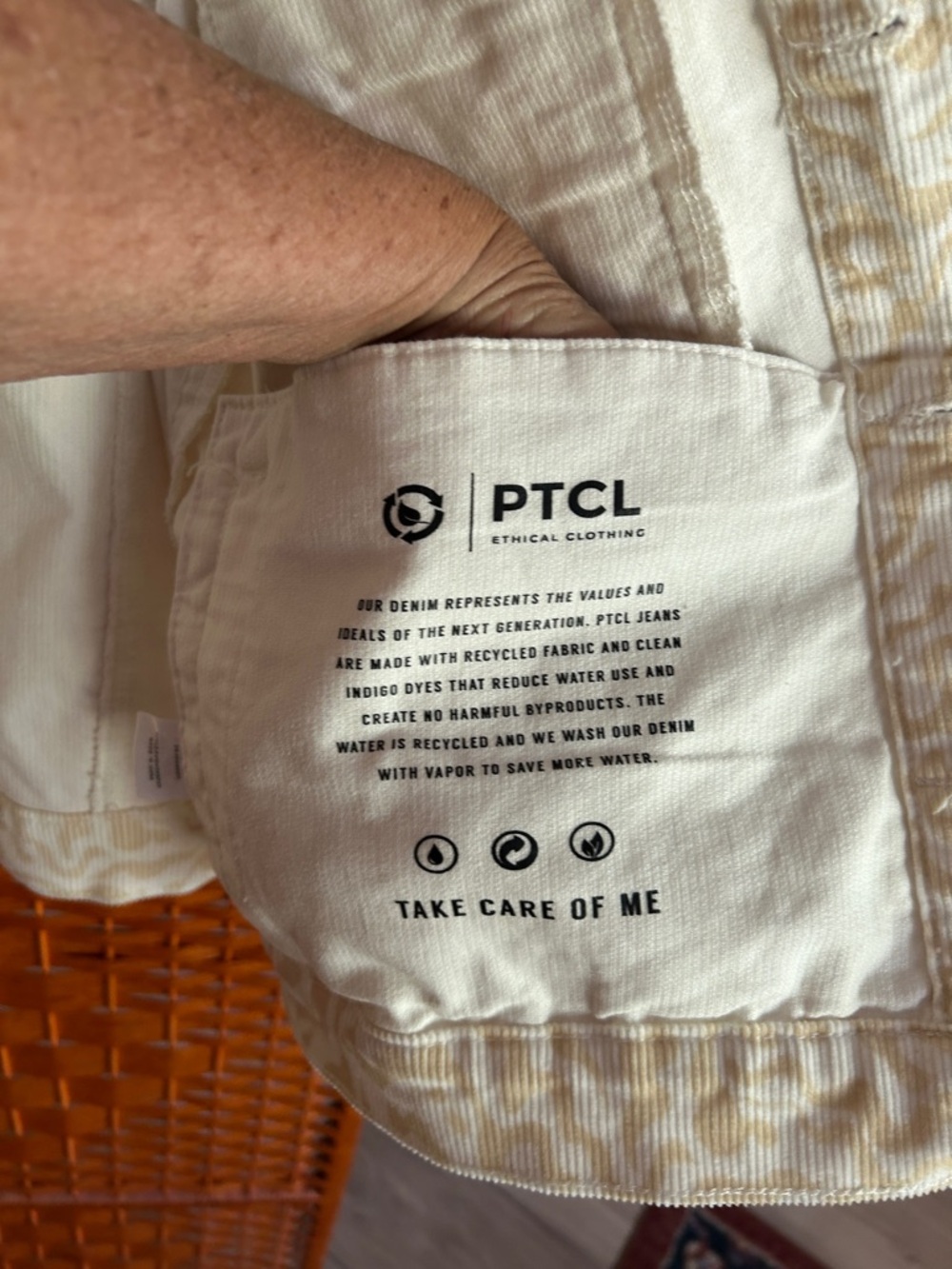 PTCL jacket - Picture 8 of 9